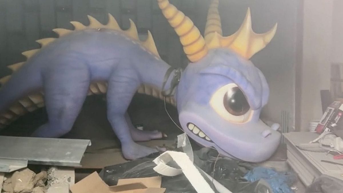 Spyro E3 2000 Statue Rediscovered in Disused Building